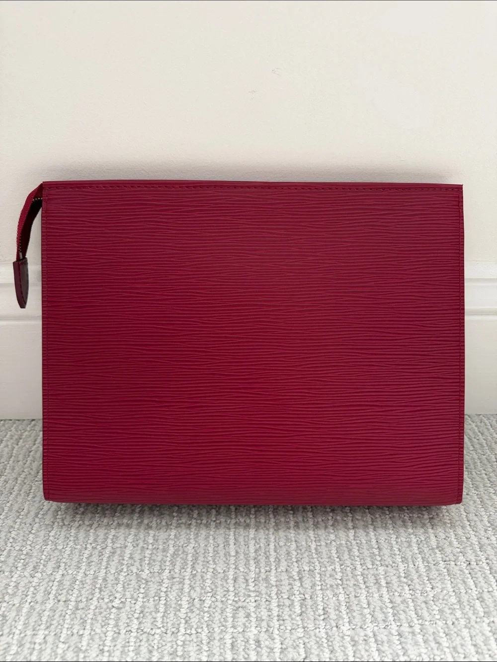 Louis Vuitton Pouch/Clutch in Epi Cowhide Leather - Fushia/Wine color